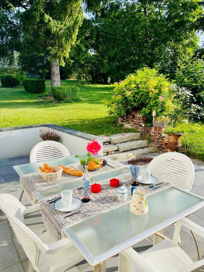 Bed and Breakfast Le Logis D'Anne-Sophie Chuignolles Exteriér fotografie